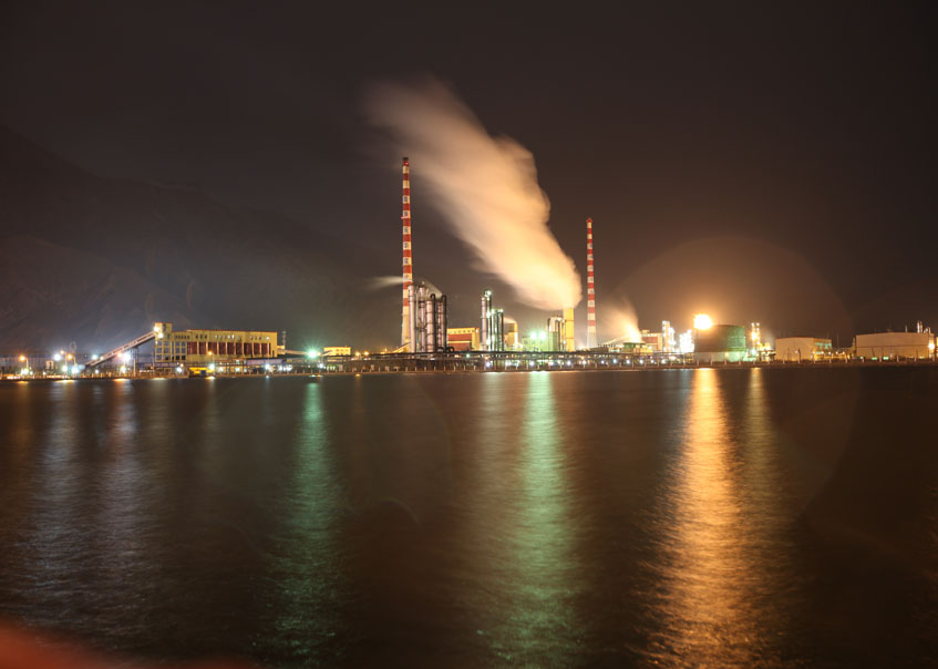 青海集團烏蘭煤化夜景